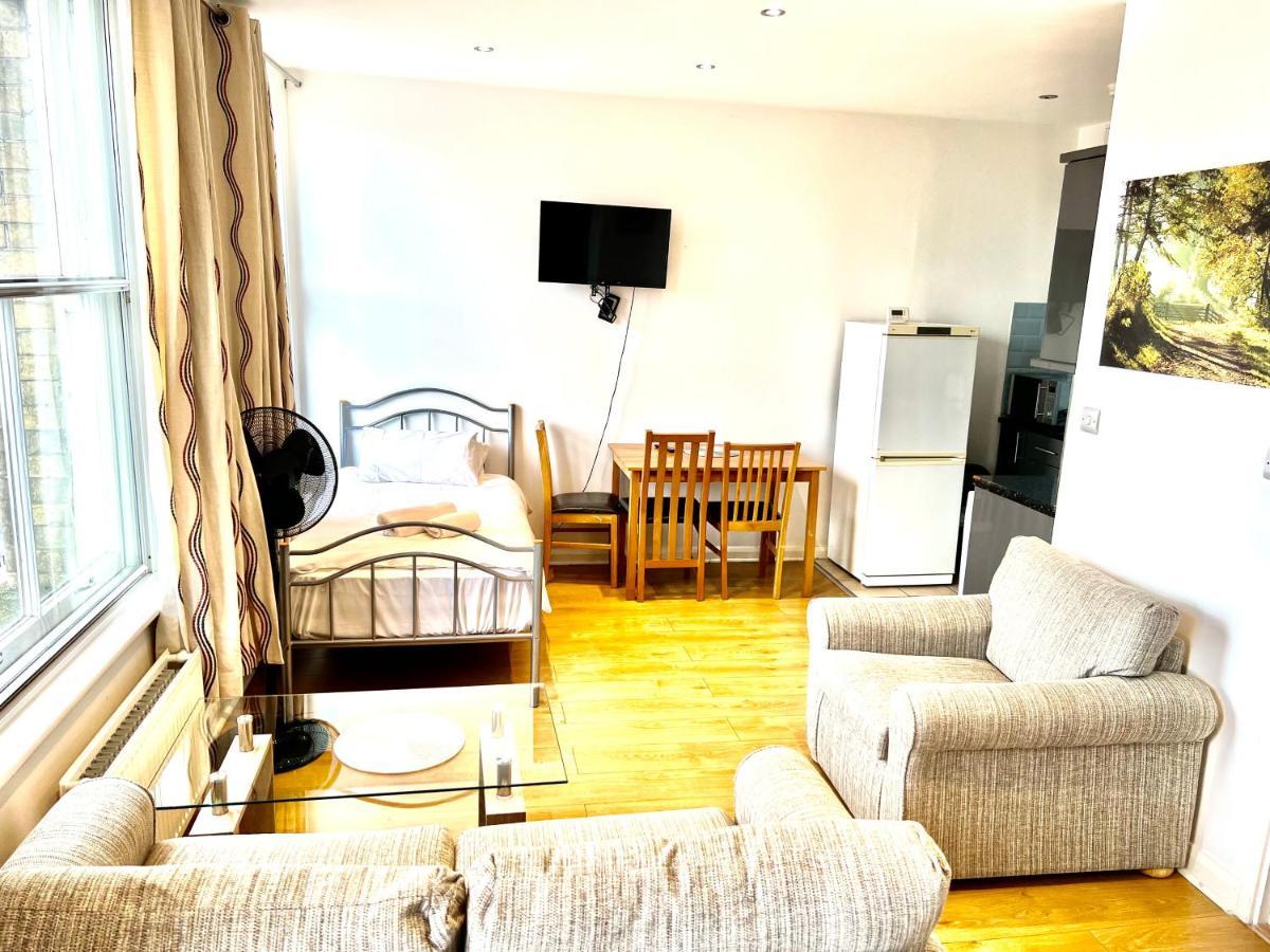 Entire Flat With View To River Yare, H 1 Грейт-Ярмут Экстерьер фото